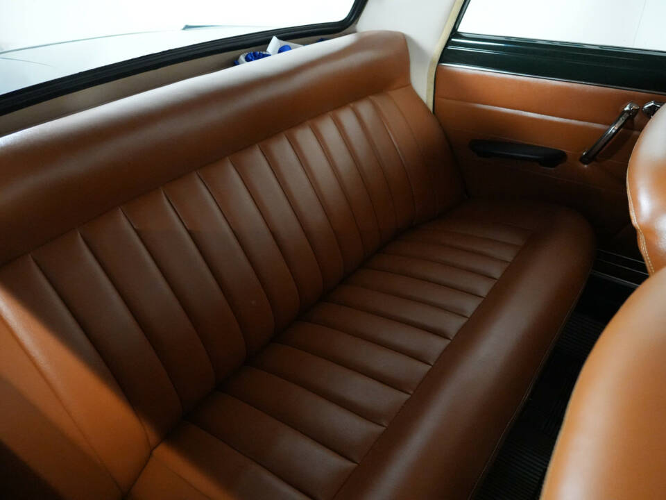 Image 5/49 of Lancia Fulvia (1969)