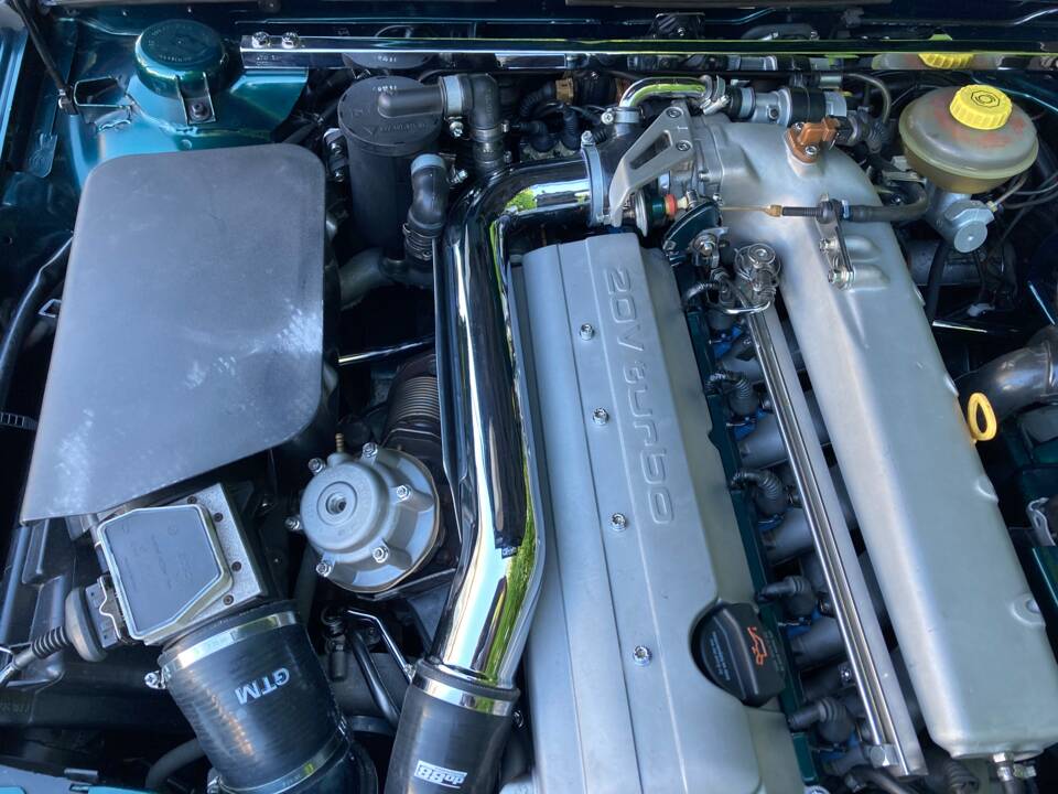 Image 25/42 de Audi Coupé S2 (1994)