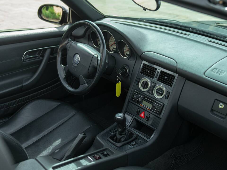 Image 49/50 of Mercedes-Benz SLK 200 Kompressor (1998)