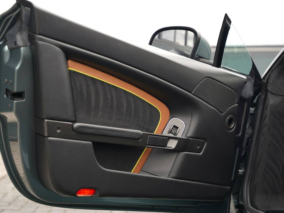 Bild 15/50 von Aston Martin V12 Vantage AMR (2017)