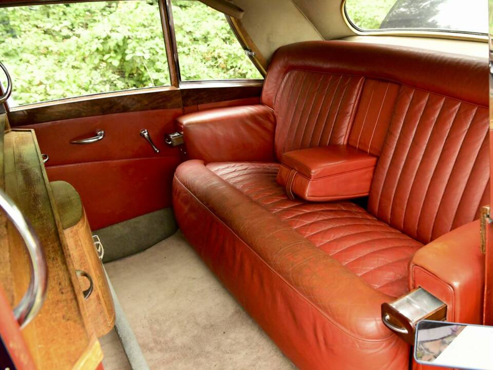 Bild 27/50 von Rolls-Royce Silver Wraith (1955)