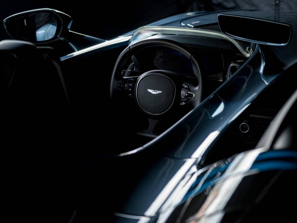 Bild 34/35 von Aston Martin V12 Speedster (2021)