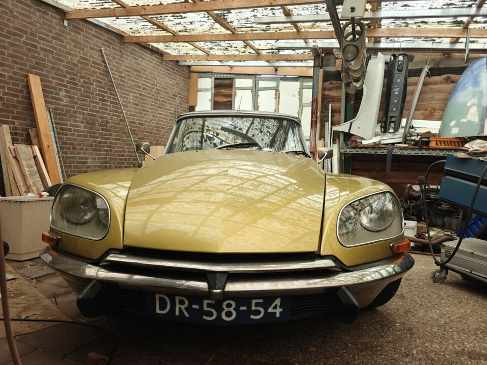 Imagen 7/9 de Citroën DS 21 (1972)