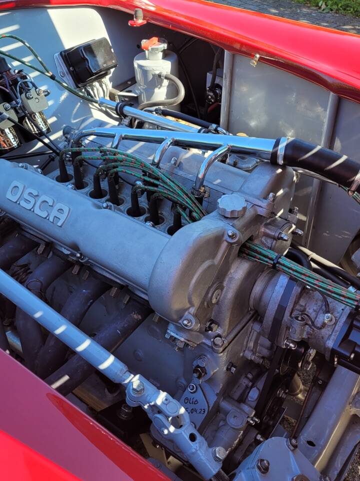 Image 13/21 of O.S.C.A. FIAT Barchetta Fantuzzi (1953)