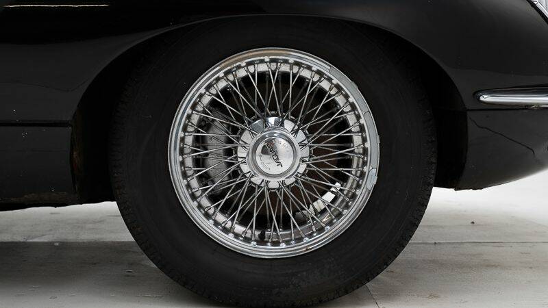 Afbeelding 11/15 van Jaguar E-Type (1969)