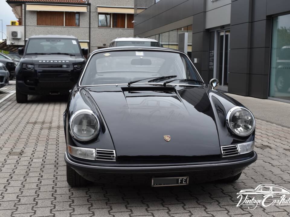 Afbeelding 2/60 van Porsche 911 2.2 T (1970)