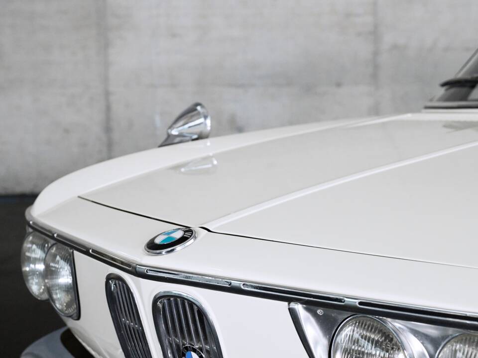 Bild 8/50 von BMW 2000 CS (1971)