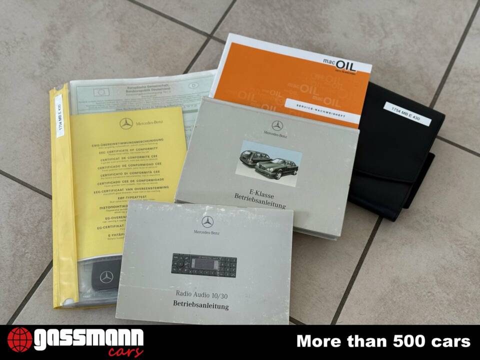 Immagine 5/5 di Mercedes-Benz E 430 4MATIC (1999)