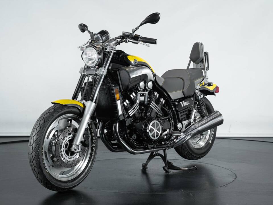 Afbeelding 7/25 van Yamaha DUMMY (1999)