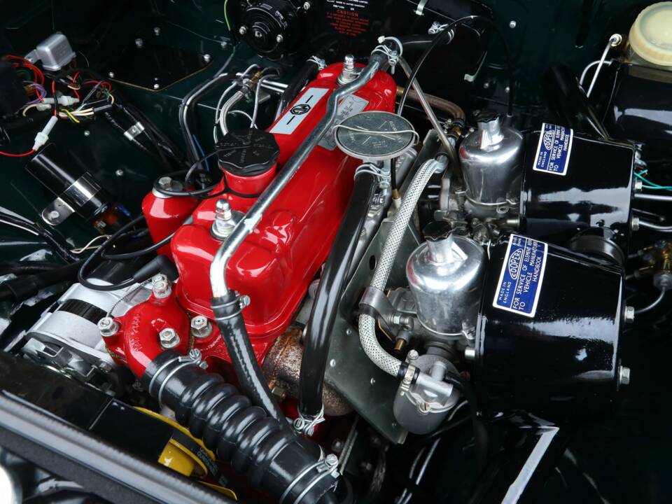 Bild 30/50 von MG MGB (1968)