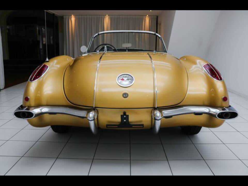 Image 5/100 of Chevrolet Corvette (1958)