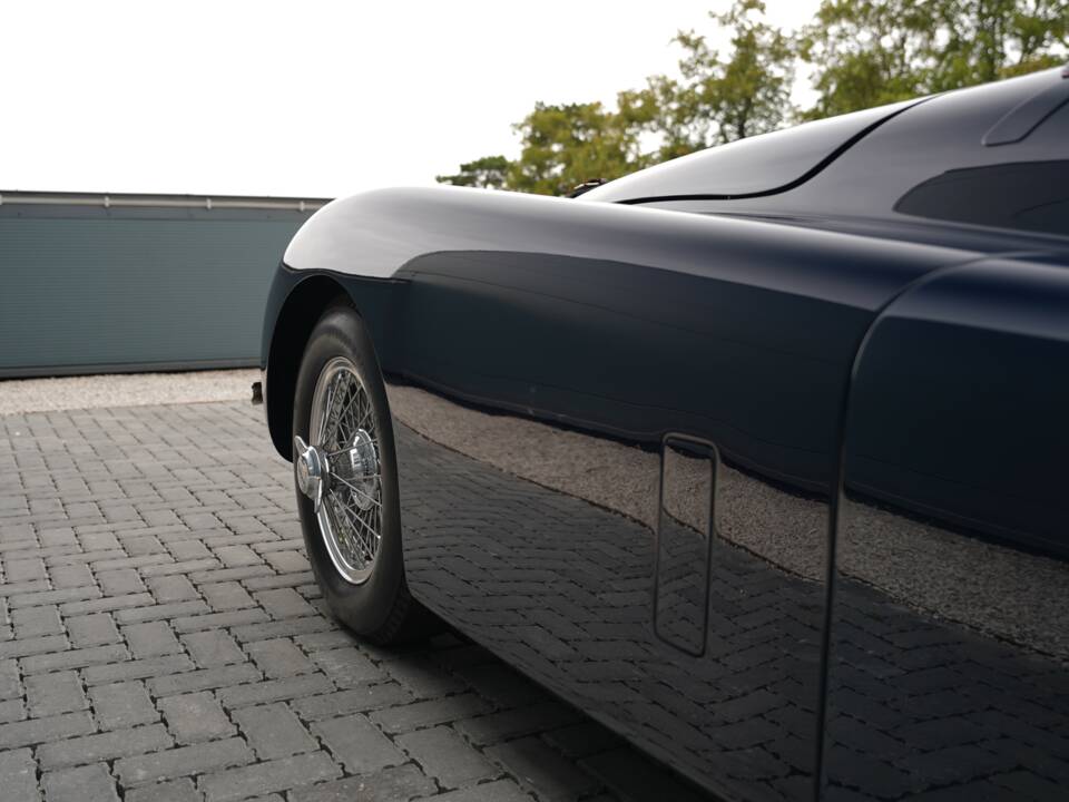 Bild 38/50 von Jaguar XK 120 SE OTS (1954)