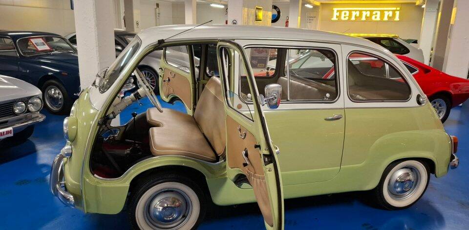 Image 4/36 of FIAT 600 D Multipla (1964)