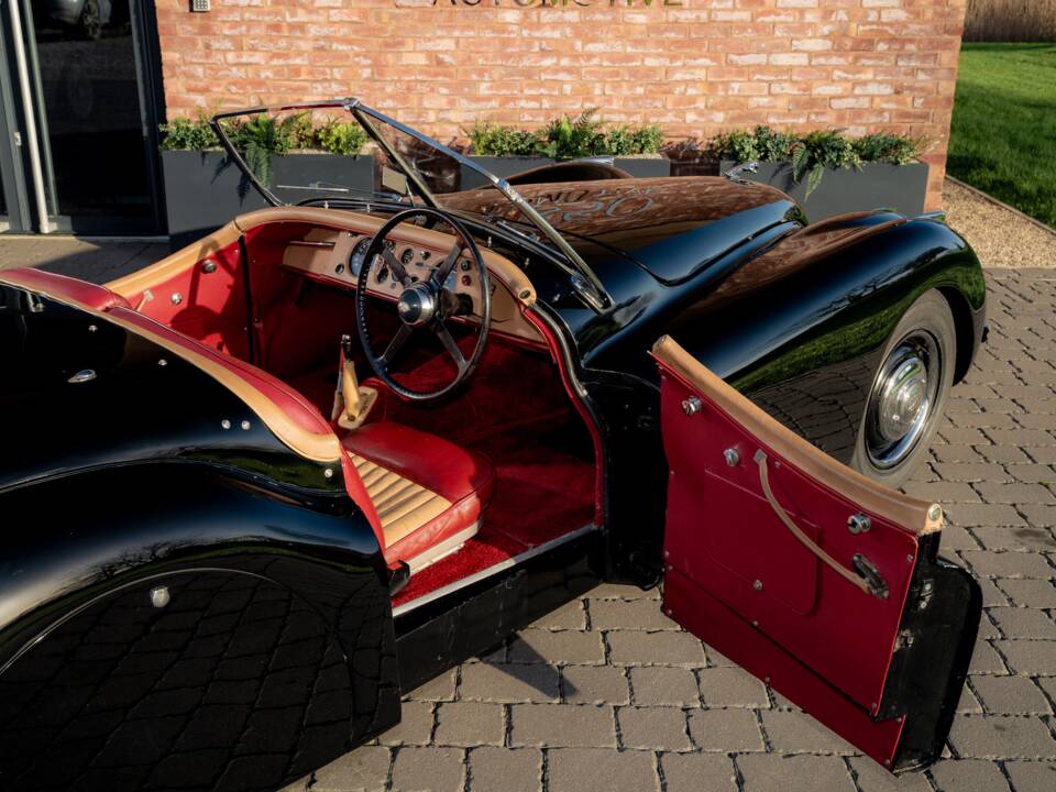 Afbeelding 46/58 van Jaguar XK 120 OTS (1951)
