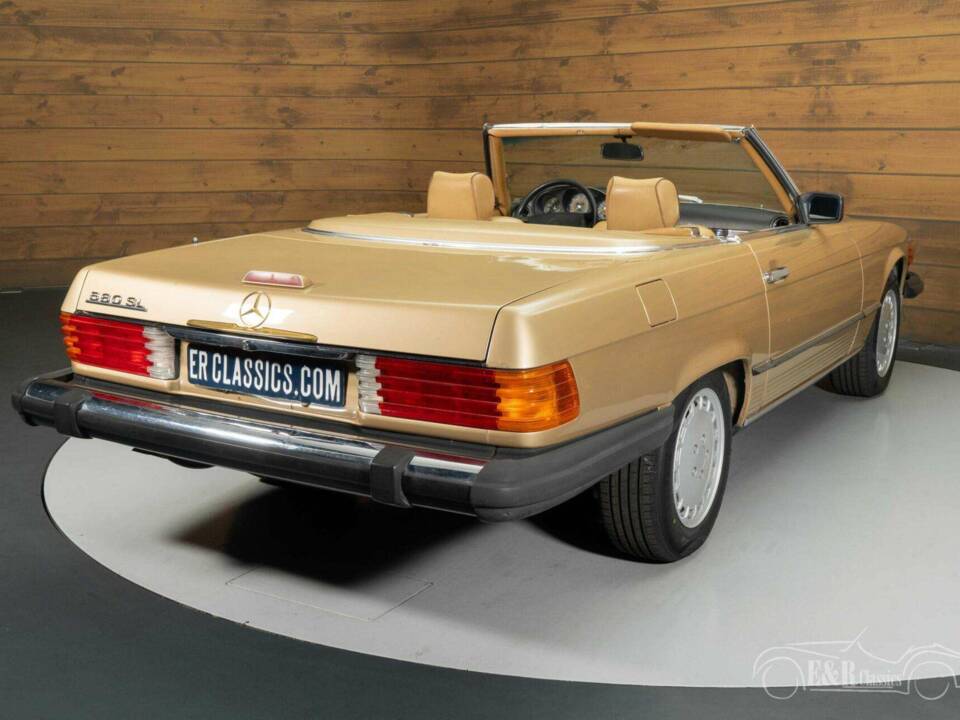 Image 14/19 of Mercedes-Benz 560 SL (1988)