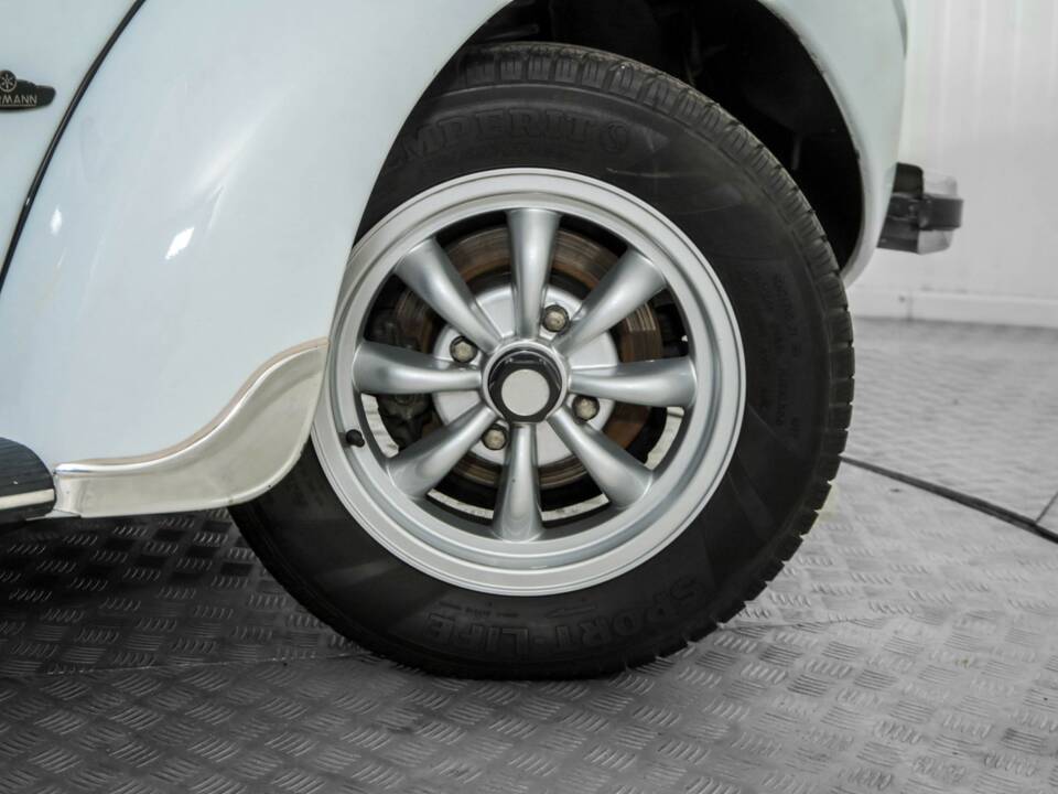 Bild 40/50 von Volkswagen Käfer 1303 LS (1976)