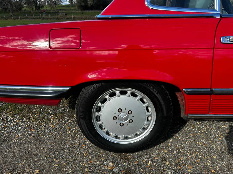 Image 35/50 de Mercedes-Benz 300 SL (1988)