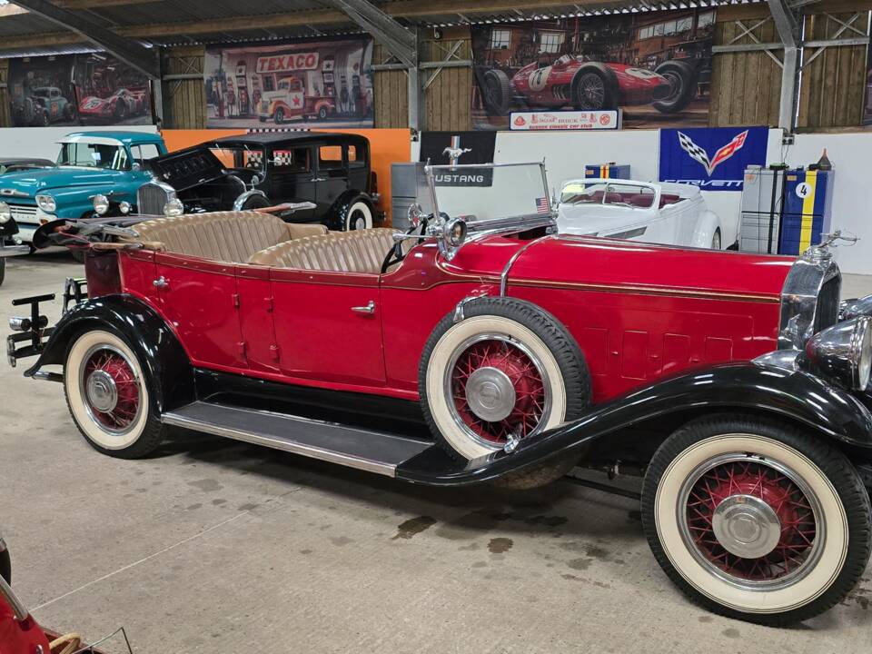 Image 91/100 of Pierce-Arrow Modell 43 (1931)