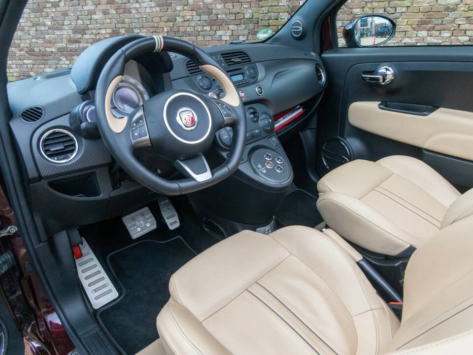 Afbeelding 21/50 van Abarth 695 "Edizione Maserati" (2013)