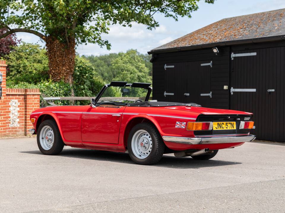 Immagine 30/50 di Triumph TR 6 (1975)