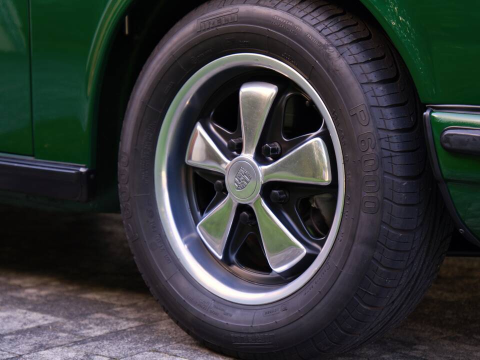 Image 37/76 of Porsche 911 2.4 T (1973)