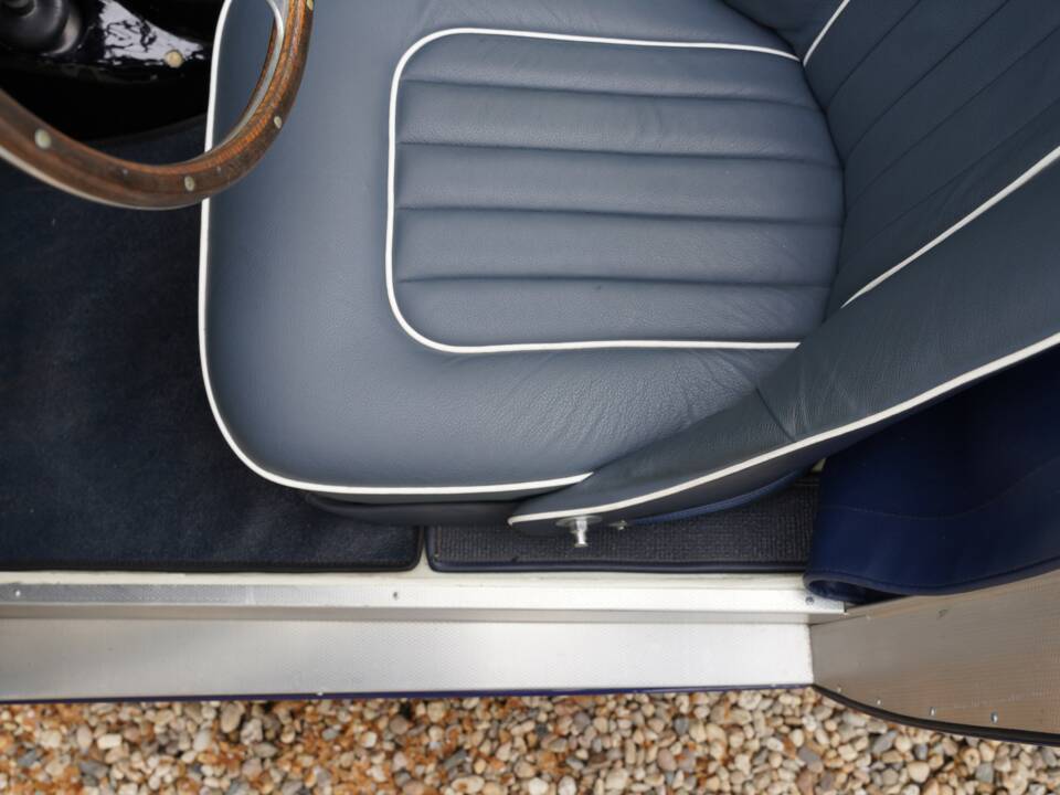 Image 19/50 of Austin-Healey 100/4 (BN1) (1953)