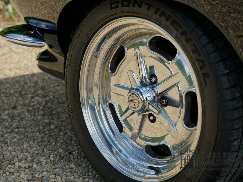 Image 27/50 of Chevrolet Corvette Sting Ray Convertible (1964)