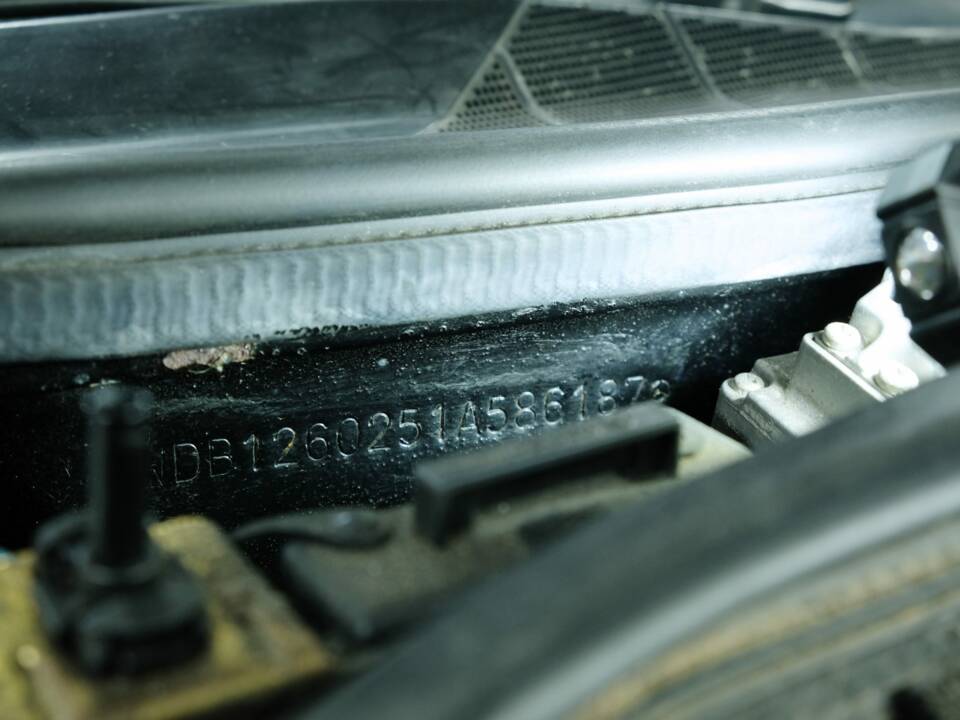 Bild 12/50 von Mercedes-Benz 300 SEL (1991)