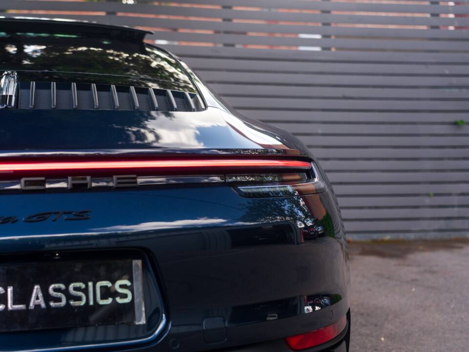 Afbeelding 16/70 van Porsche 911 Carrera GTS (2021)