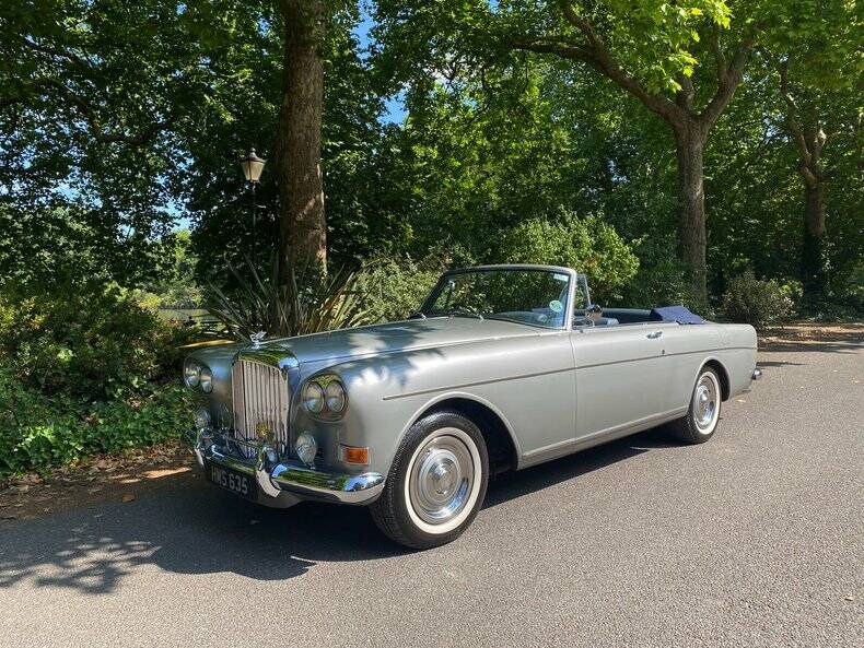 Image 1/50 of Bentley S 3 Continental (1966)