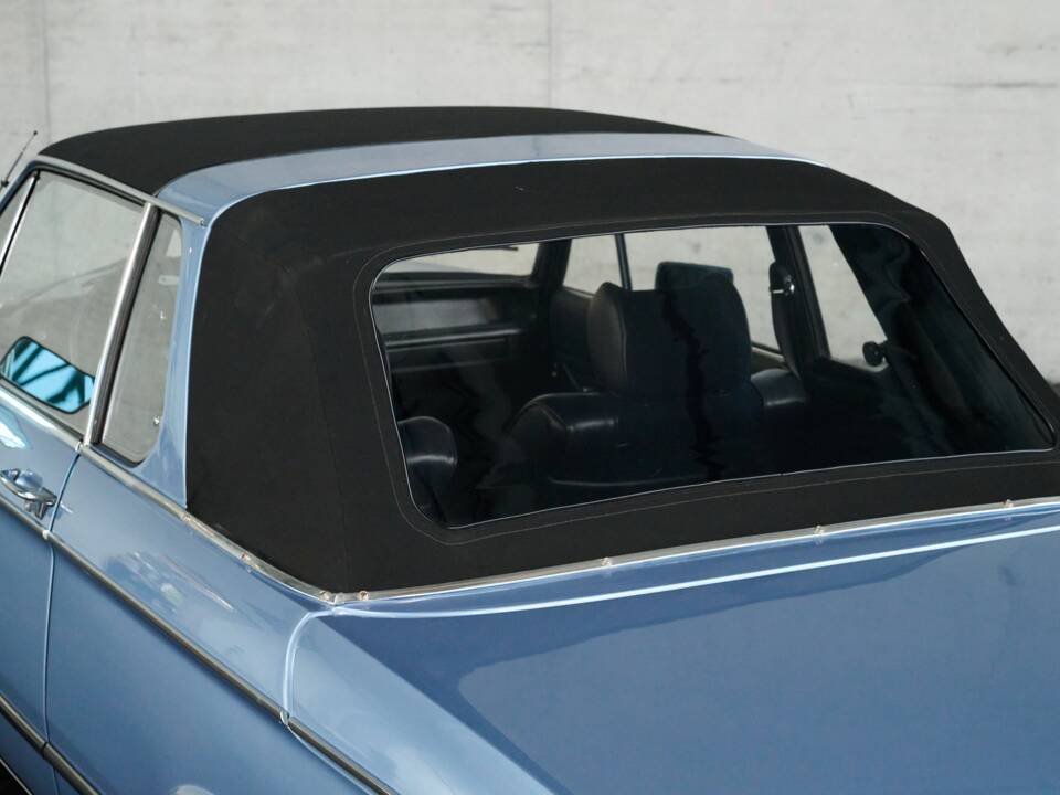 Bild 17/50 von BMW 2002 Baur (1975)