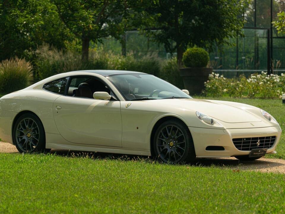 Image 2/50 of Ferrari 612 Scaglietti (2008)