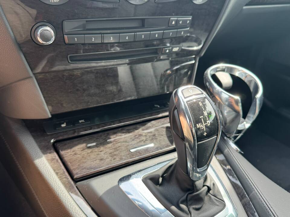 Bild 91/99 von BMW 650i (2007)