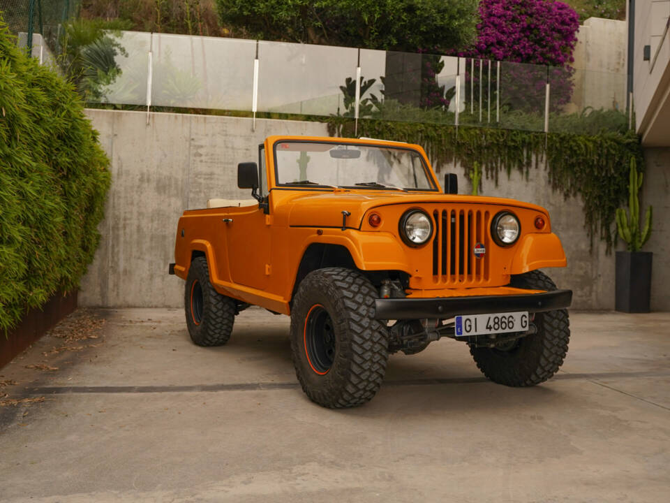 Image 1/5 of Jeep Jeepster Commando C-101 (1952)