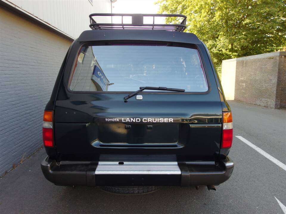 Image 8/99 de Toyota Land Cruiser J80 (1994)