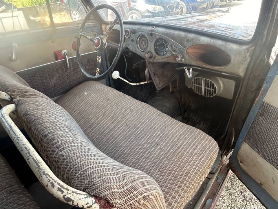 Image 17/50 of Opel Olympia 1,5 (1939)