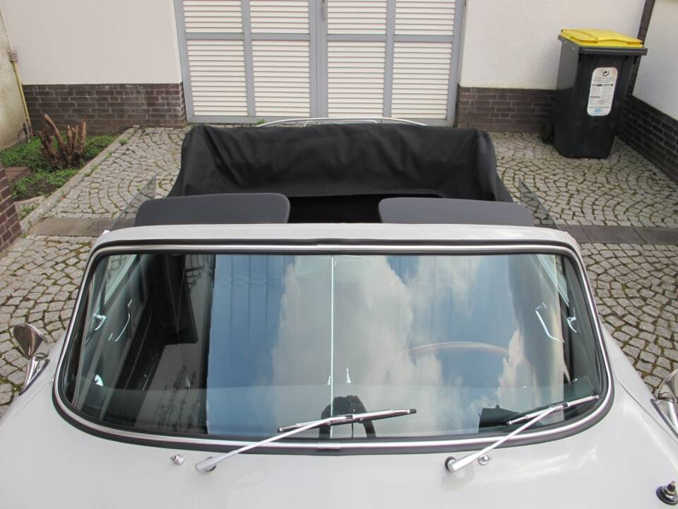 Image 11/100 of Porsche 356 B 1600 Super (1961)
