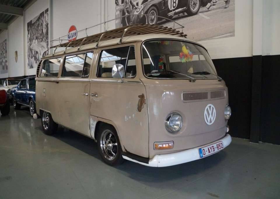 Afbeelding 2/43 van Volkswagen T2a Kleinbus (1969)