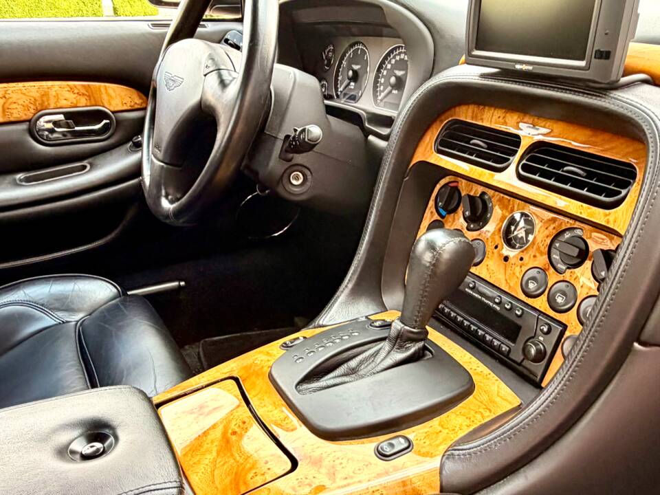Bild 13/17 von Aston Martin DB 7 Vantage (2003)