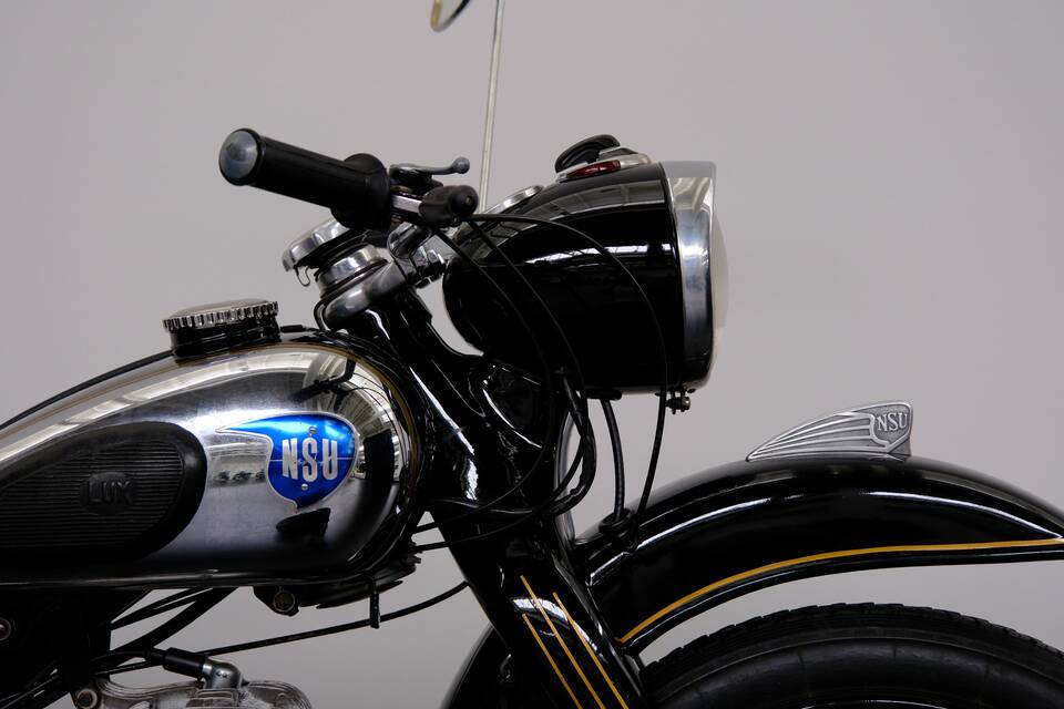 Immagine 5/82 di NSU Lux (1952)