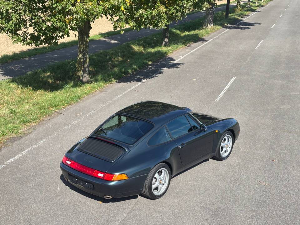 Bild 35/38 von Porsche 911 Carrera (1995)