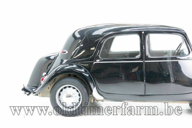 Immagine 13/15 di Citroën Traction Avant 11 BN (1956)