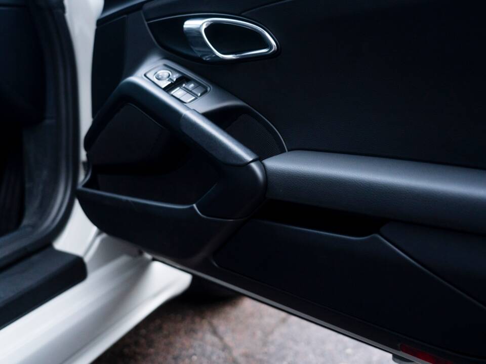 Bild 33/43 von Porsche 718 Boxster (2020)