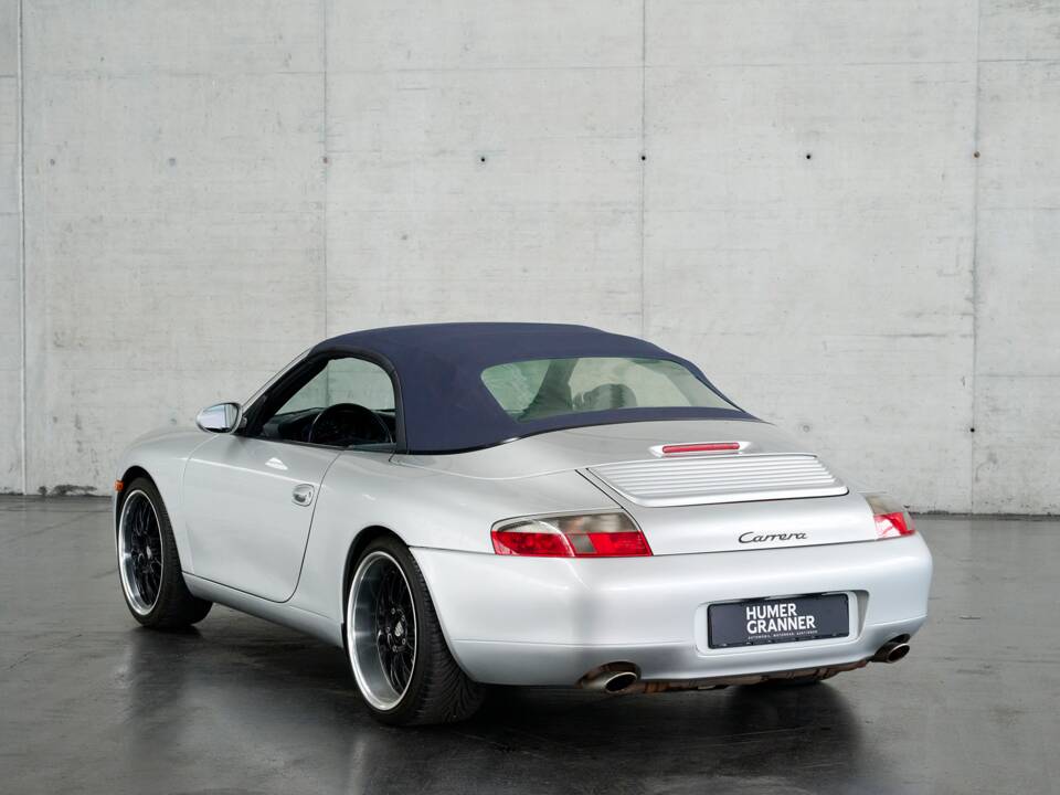 Afbeelding 14/50 van Porsche 911 Carrera (2000)