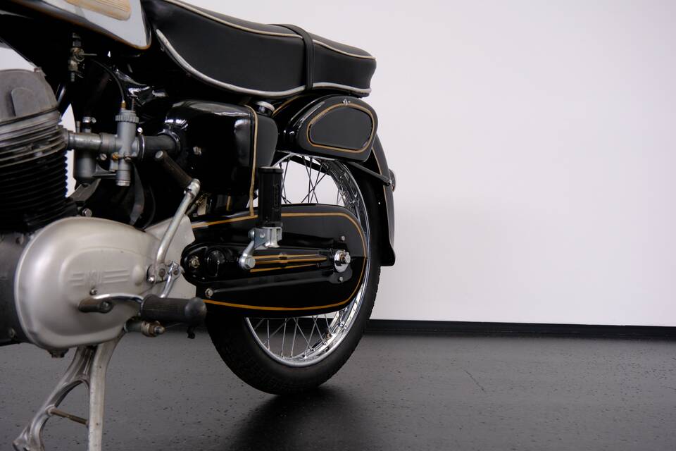 Immagine 33/75 di NSU Superfox (1956)