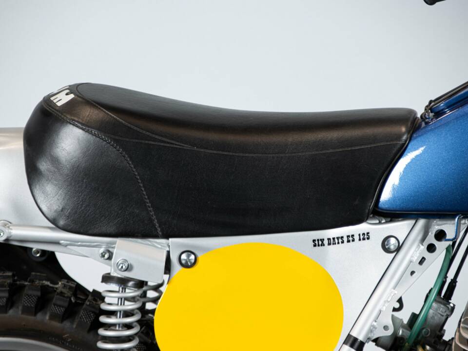 Immagine 16/50 di SWM DUMMY (1975)