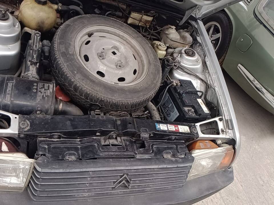 Image 10/11 of Citroën Visa (1985)