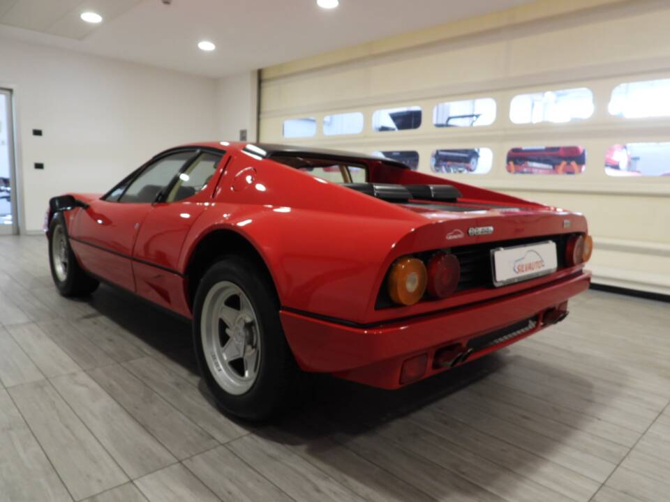 Imagen 3/15 de Ferrari 512 BBi (1984)