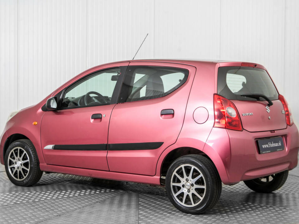 Image 6/48 of Suzuki Alto (2010)