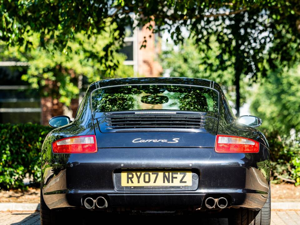 Bild 31/41 von Porsche 911 Carrera S (2007)